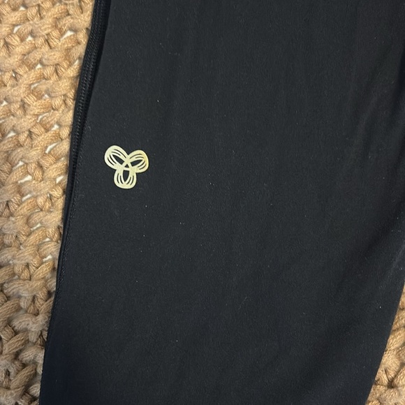 Aritzia Butter Essential Jumpsuit - Like New - Large Black - Picture 5 of 5